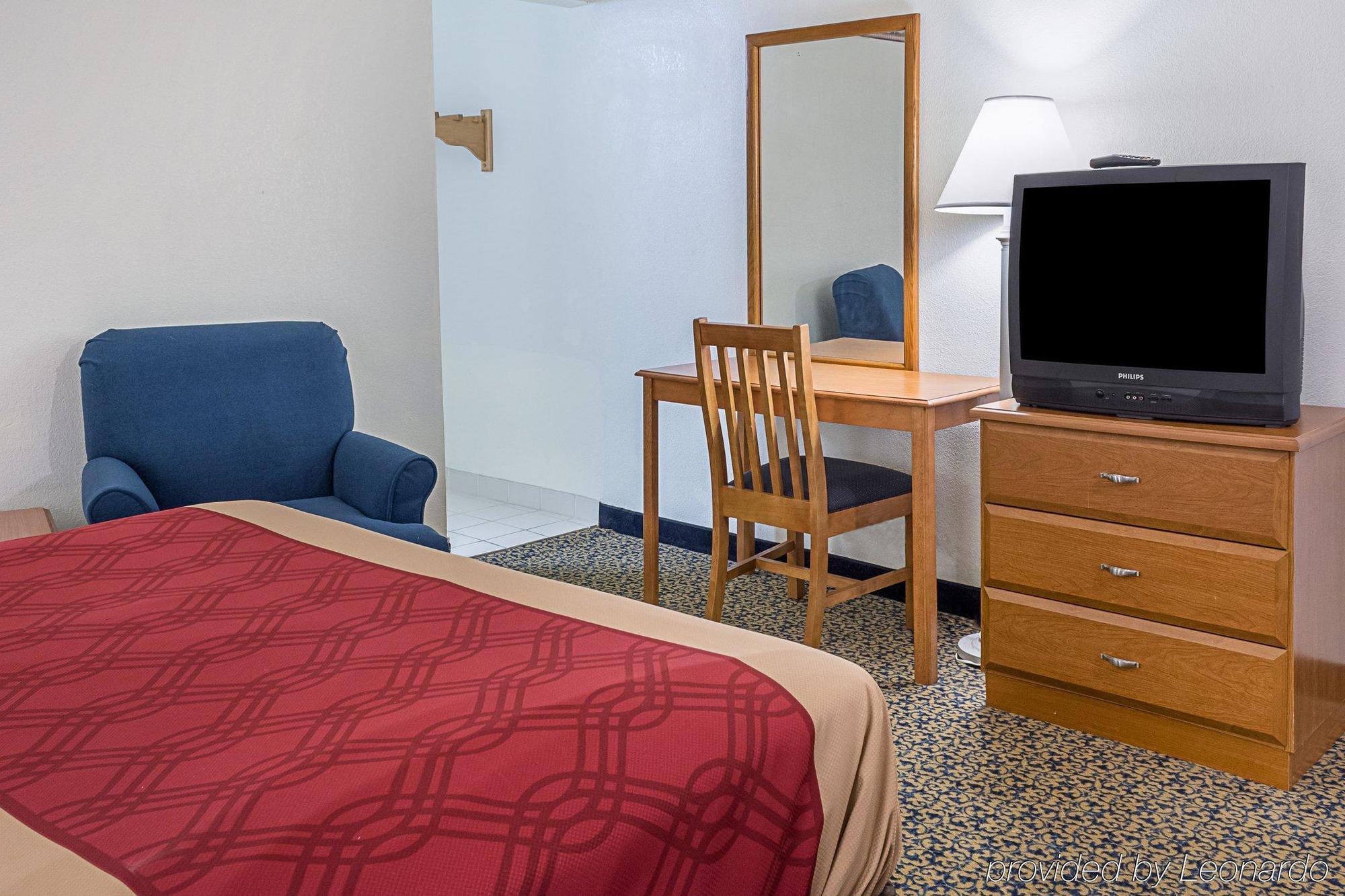 Gateway Inn Templeton Екстериор снимка