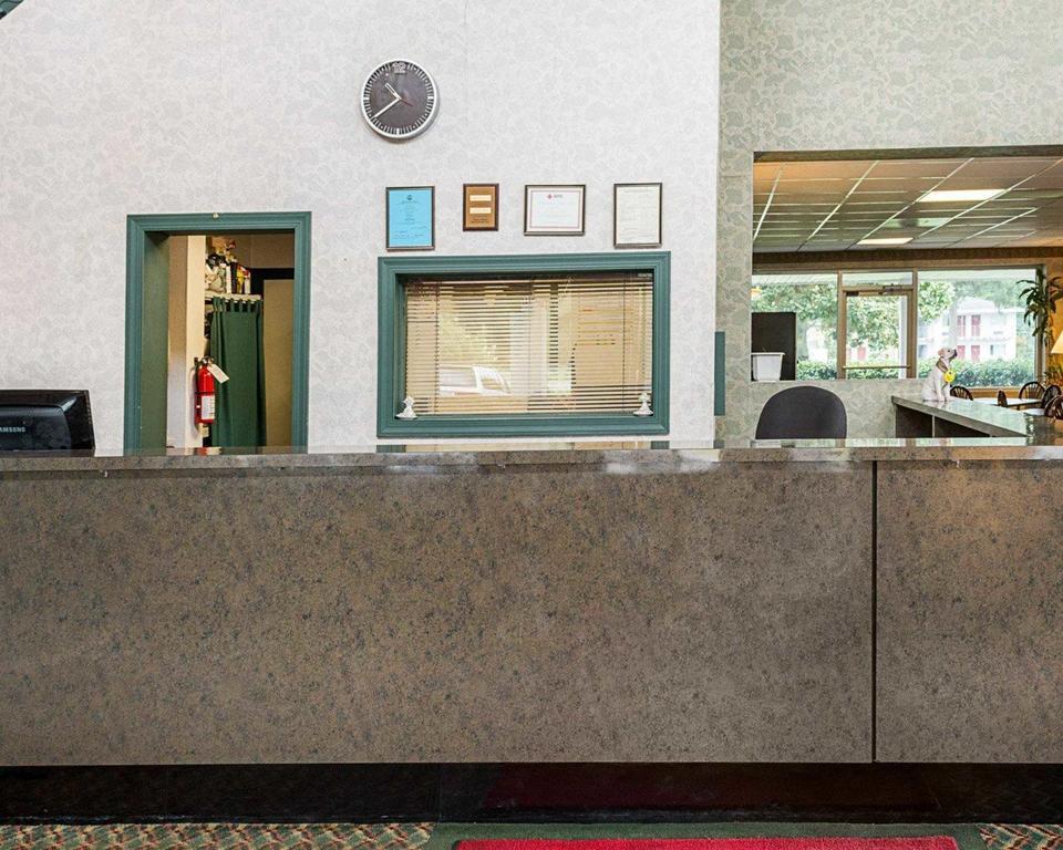 Gateway Inn Templeton Екстериор снимка