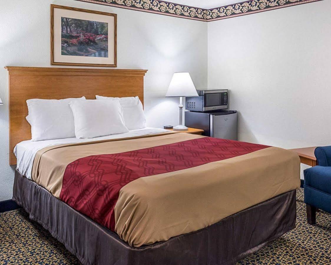 Gateway Inn Templeton Екстериор снимка